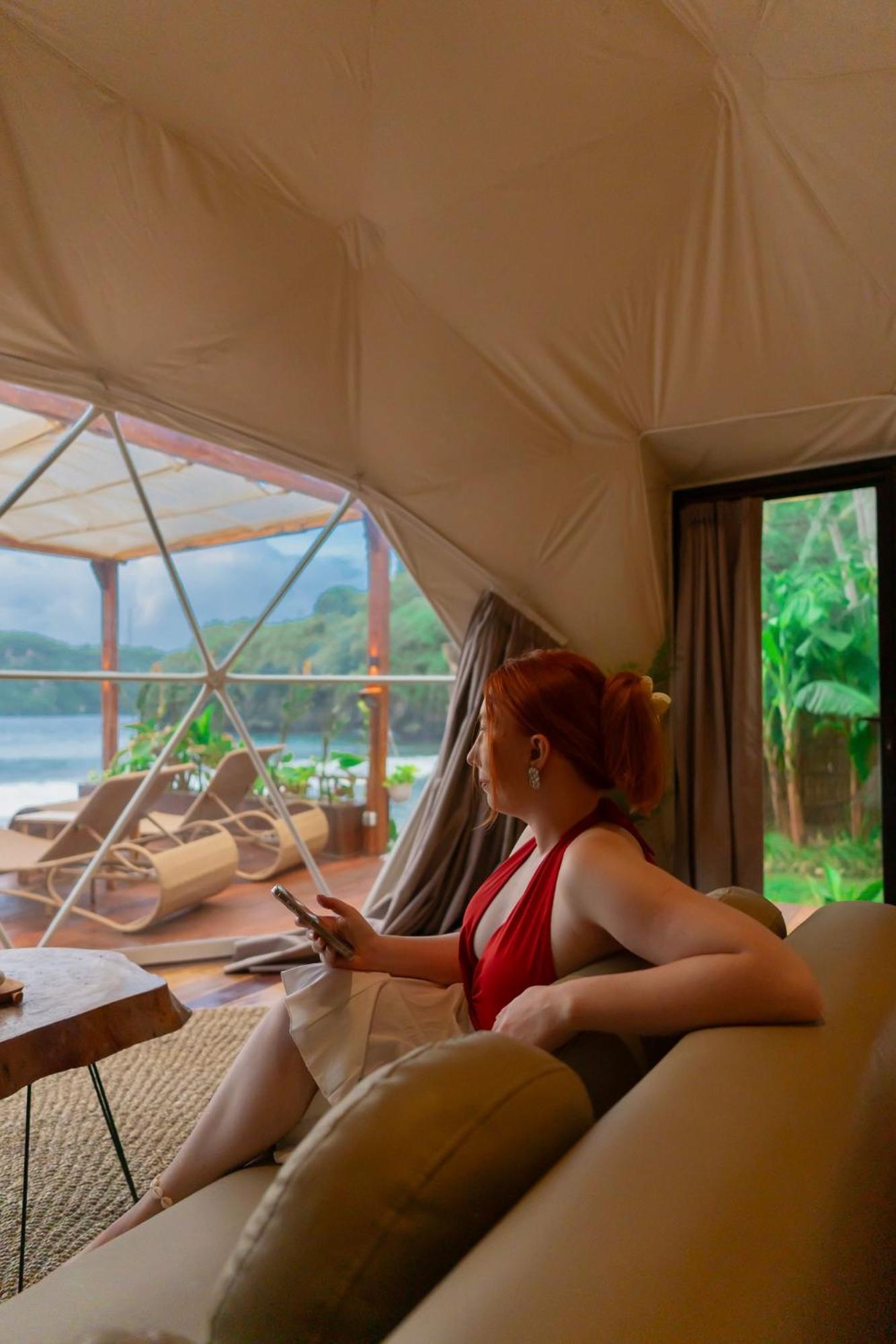 Beachfront Luxury Dome Villas - Gamat Bay Resort Nusa Penida Exteriér fotografie