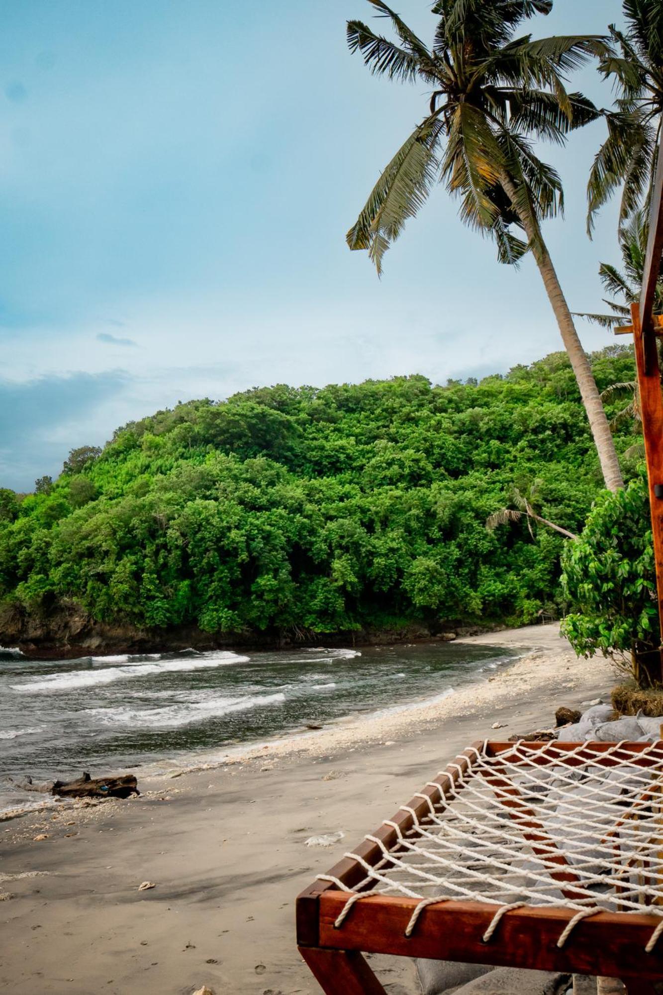 Beachfront Luxury Dome Villas - Gamat Bay Resort Nusa Penida Exteriér fotografie